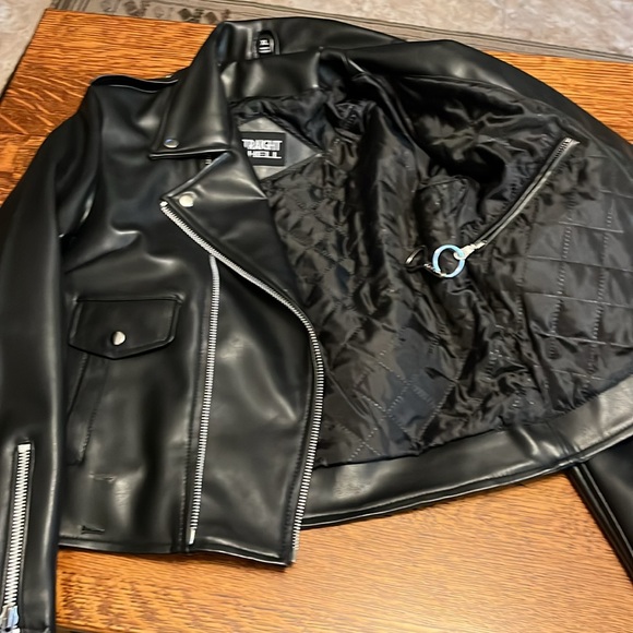 COPY - Women’s new black leather motorcycle jacket xl - Picture 4 of 5
